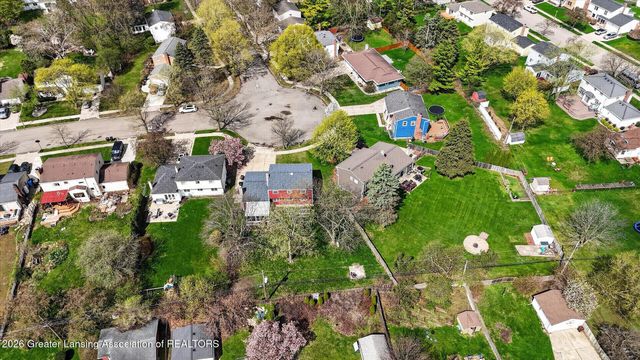 1532 N Magnolia Avenue, Lansing, MI 48912