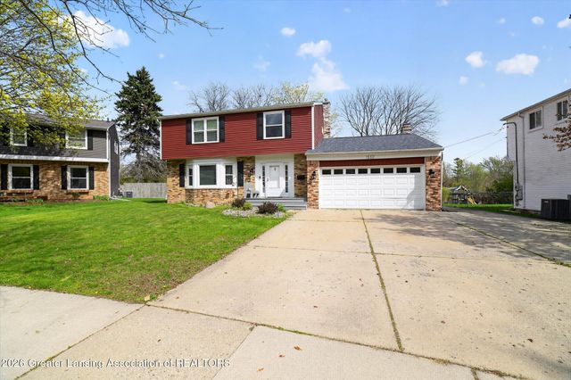 1532 N Magnolia Avenue, Lansing, MI 48912