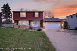 1532 N Magnolia Avenue, Lansing, MI 48912
