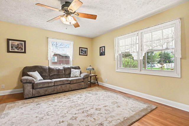 2698 N Van Gogh Drive, La Porte, IN 46350