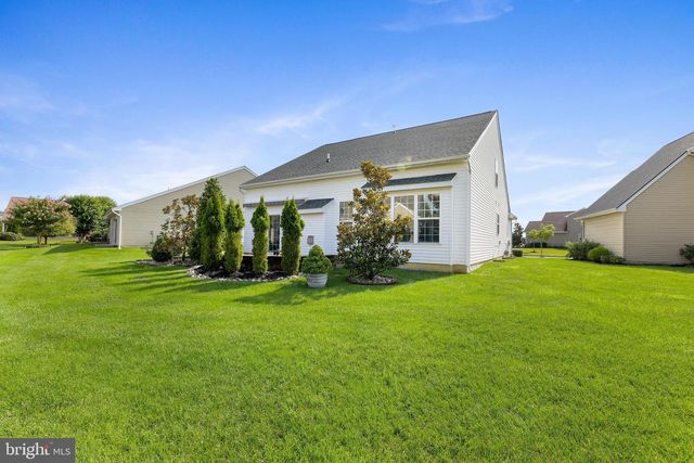 10 MONTCLAIRE RD, Medford, NJ 08055
