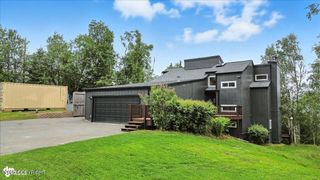 12124 Rainwater Circle, Eagle River, AK 99577