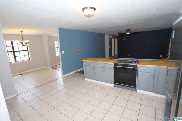 166 ROCK STORE ROAD, Sylacauga, AL 35150