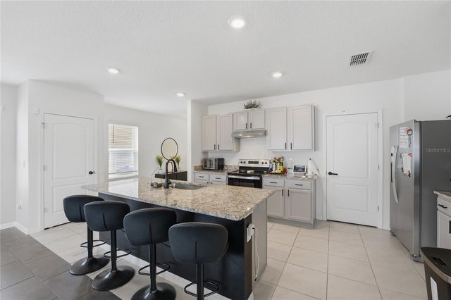 2935 TURNSTONE RUN, St Cloud, FL 34773