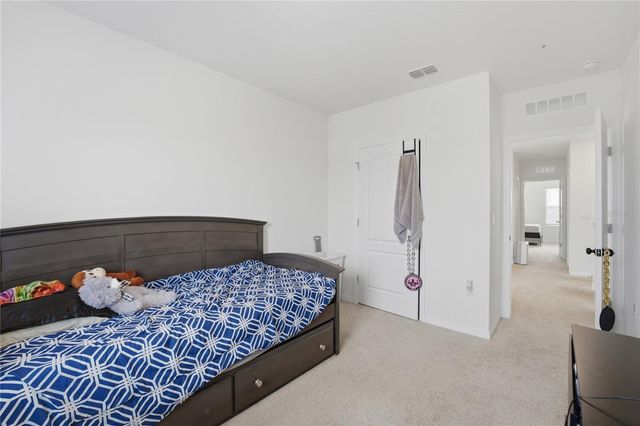 2935 TURNSTONE RUN, St Cloud, FL 34773