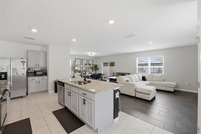 2935 TURNSTONE RUN, St Cloud, FL 34773