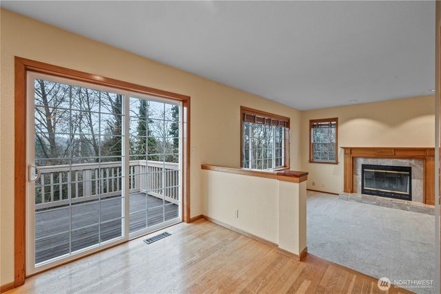 7025 14th Avenue SW, Seattle, WA 98106