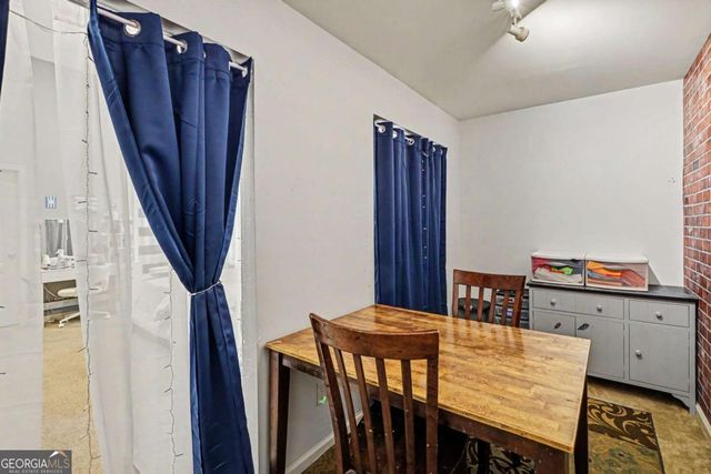 505 Barrington Farms Parkway, Sharpsburg, GA 30277