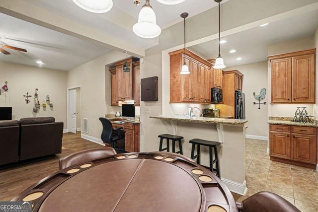 505 Barrington Farms Parkway, Sharpsburg, GA 30277