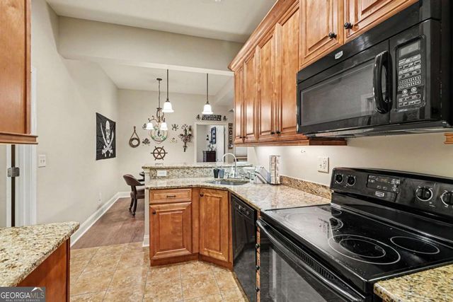 505 Barrington Farms Parkway, Sharpsburg, GA 30277