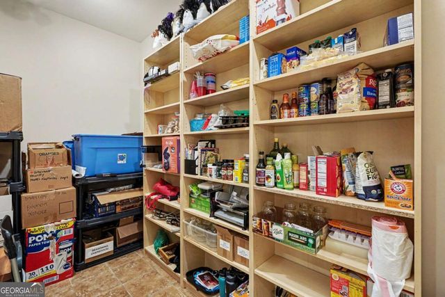 505 Barrington Farms Parkway, Sharpsburg, GA 30277