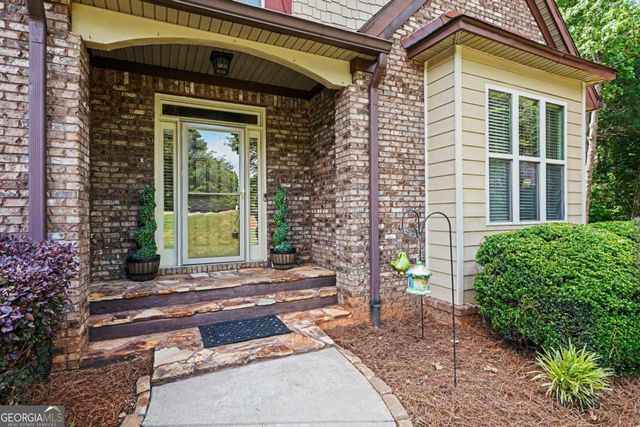 505 Barrington Farms Parkway, Sharpsburg, GA 30277