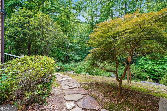 505 Barrington Farms Parkway, Sharpsburg, GA 30277