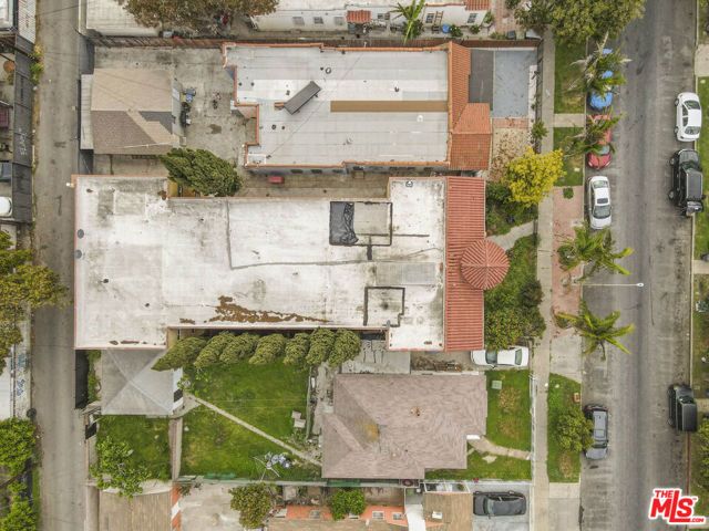1061 W 57th Street, Los Angeles, CA 90037