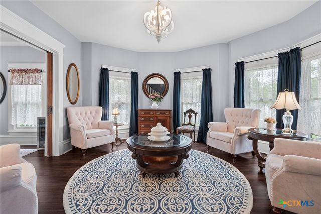 508 Main Street, Marble Falls, TX 78654