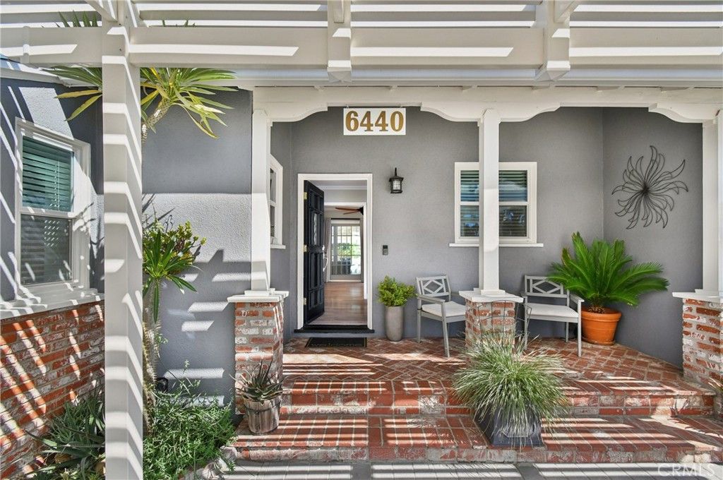 6440 Hanna Avenue, Woodland Hills, CA 91303 — photo 3