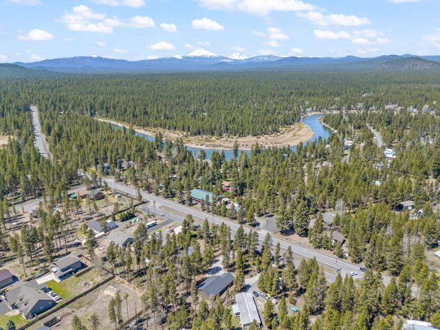 16769 S Century Drive, Bend, OR 97707