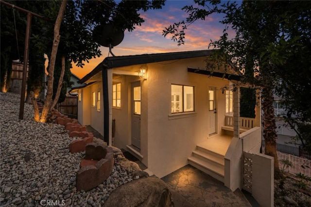 447 W Avenue 37, Los Angeles, CA 90065