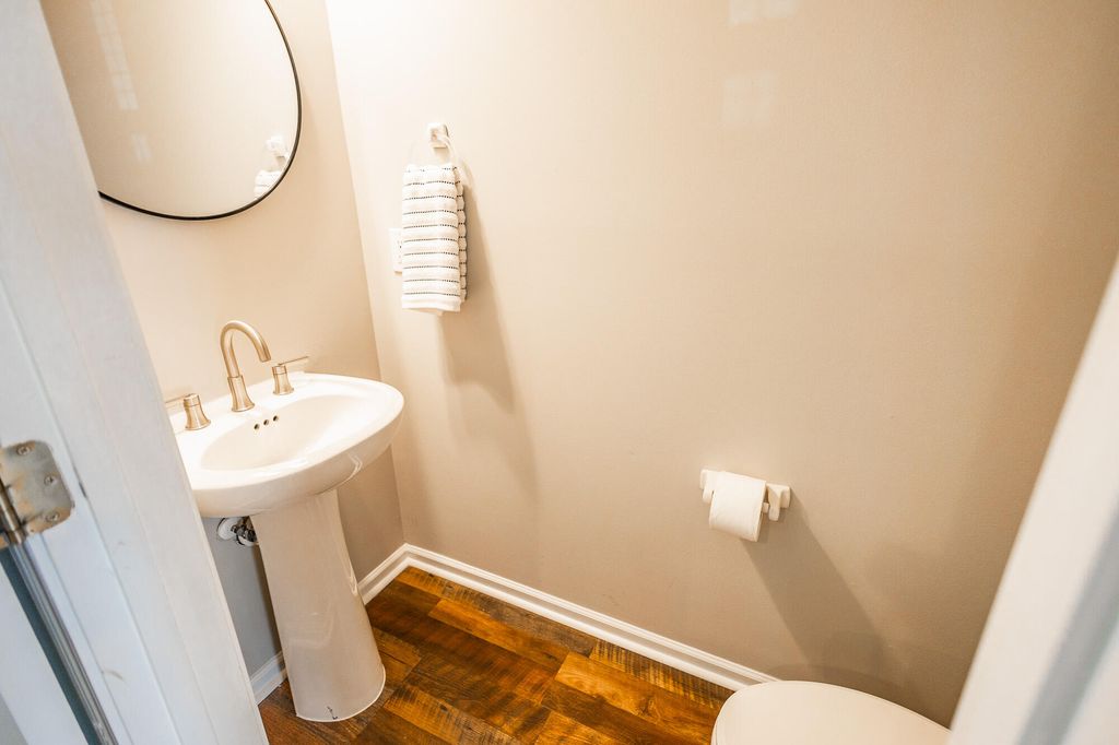 Image 11 of property listing at 110 Black River Drive, Summerville, SC 29485