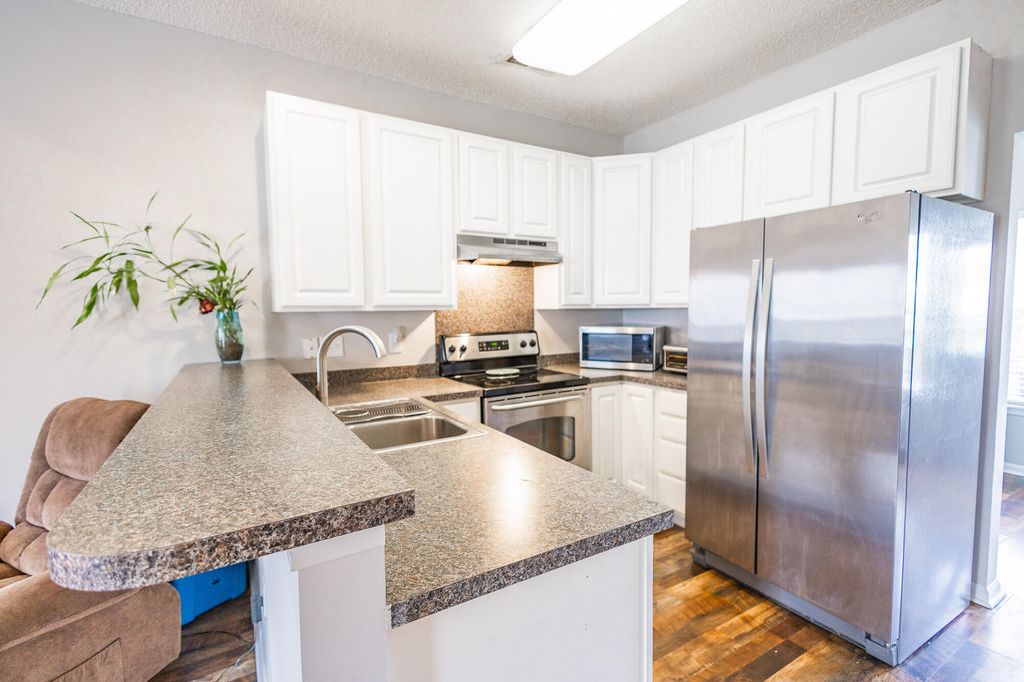 Image 12 of property listing at 110 Black River Drive, Summerville, SC 29485