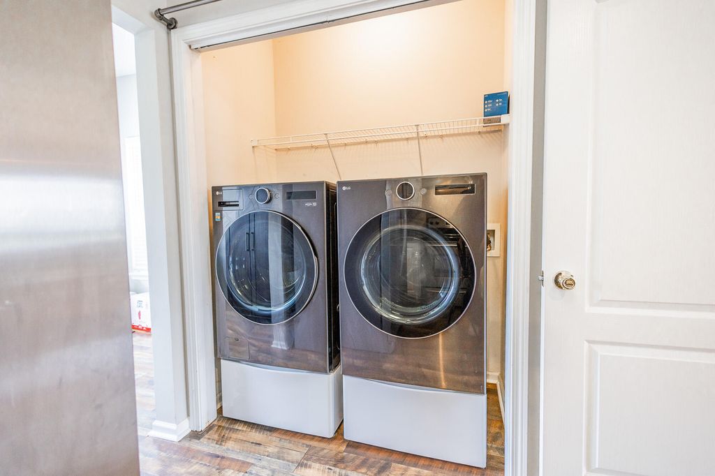 Image 14 of property listing at 110 Black River Drive, Summerville, SC 29485