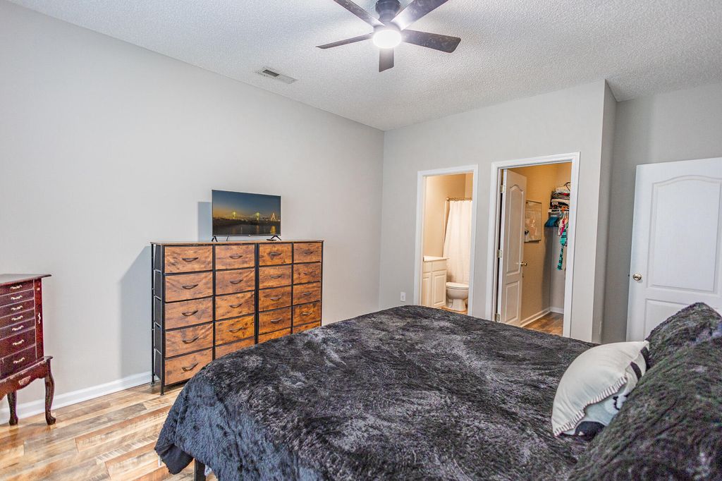 Image 16 of property listing at 110 Black River Drive, Summerville, SC 29485