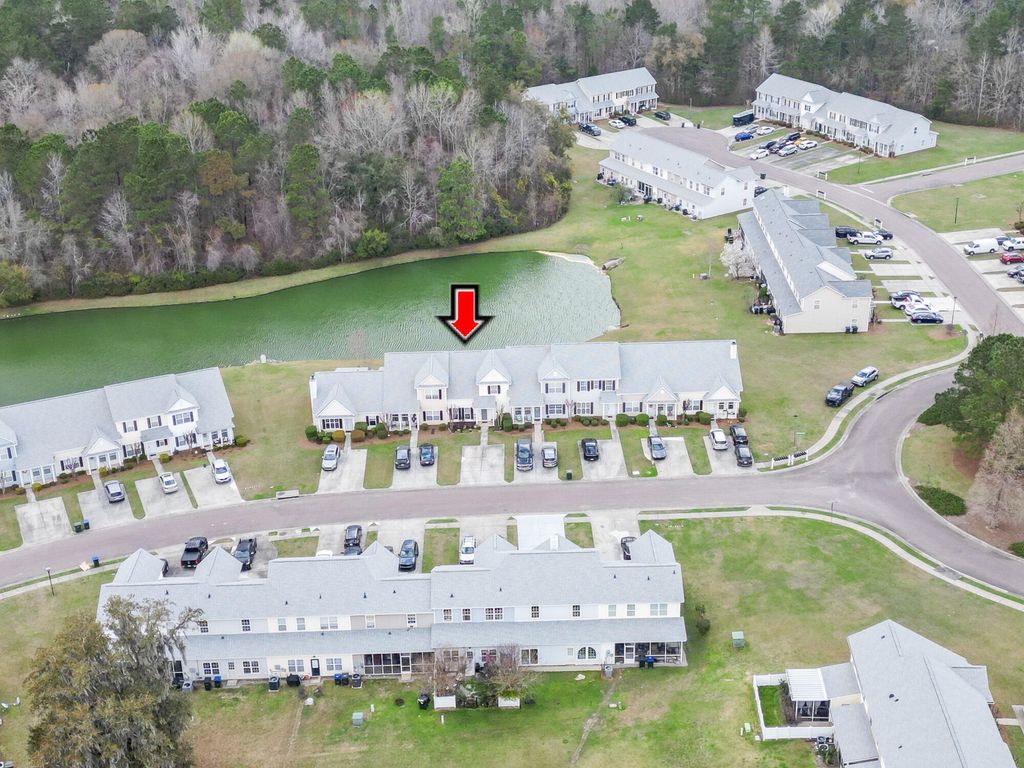 Image 4 of property listing at 110 Black River Drive, Summerville, SC 29485