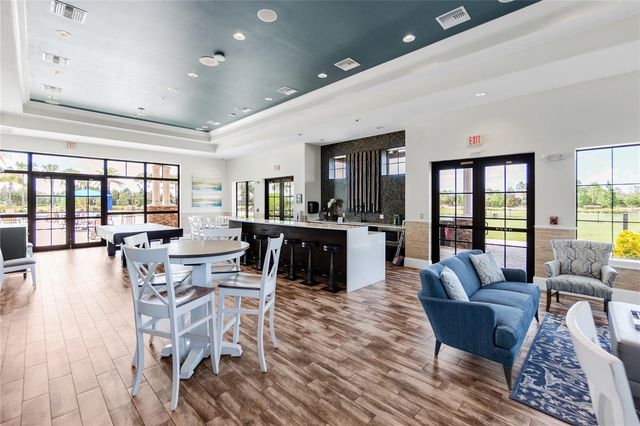 15402 CASTLE PARK TERRACE, Bradenton, FL 34202