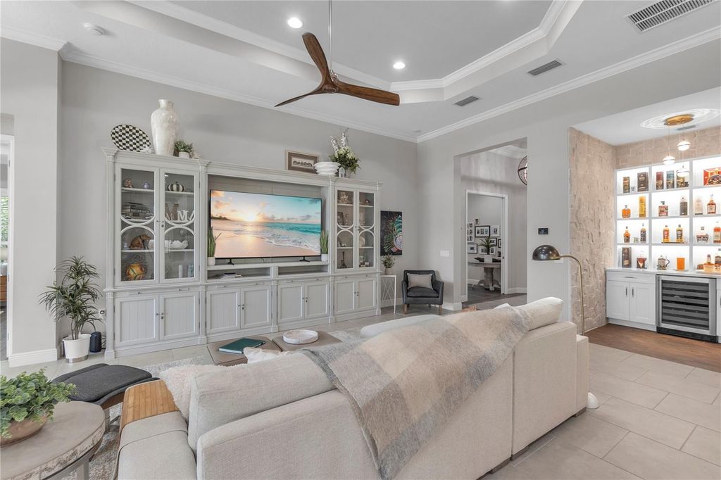 Image 18 of property listing at 15402 CASTLE PARK TERRACE, Bradenton, FL 34202