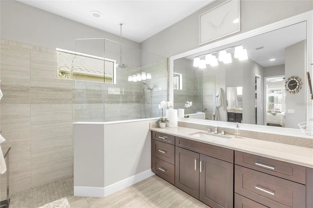 Image 41 of property listing at 15402 CASTLE PARK TERRACE, Bradenton, FL 34202