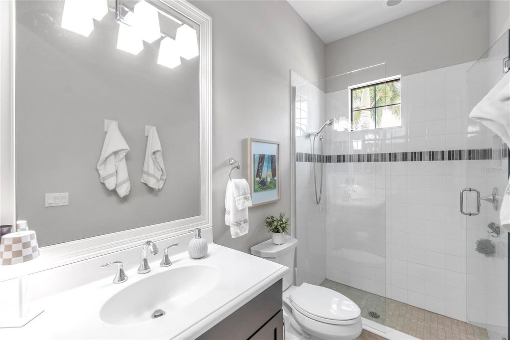 Image 45 of property listing at 15402 CASTLE PARK TERRACE, Bradenton, FL 34202