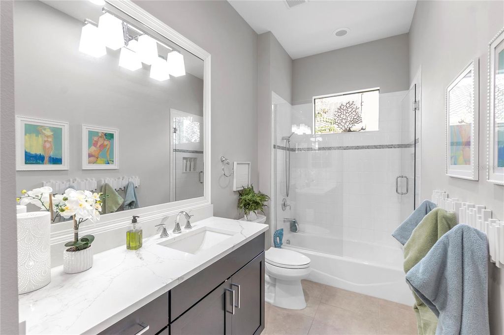 Image 48 of property listing at 15402 CASTLE PARK TERRACE, Bradenton, FL 34202