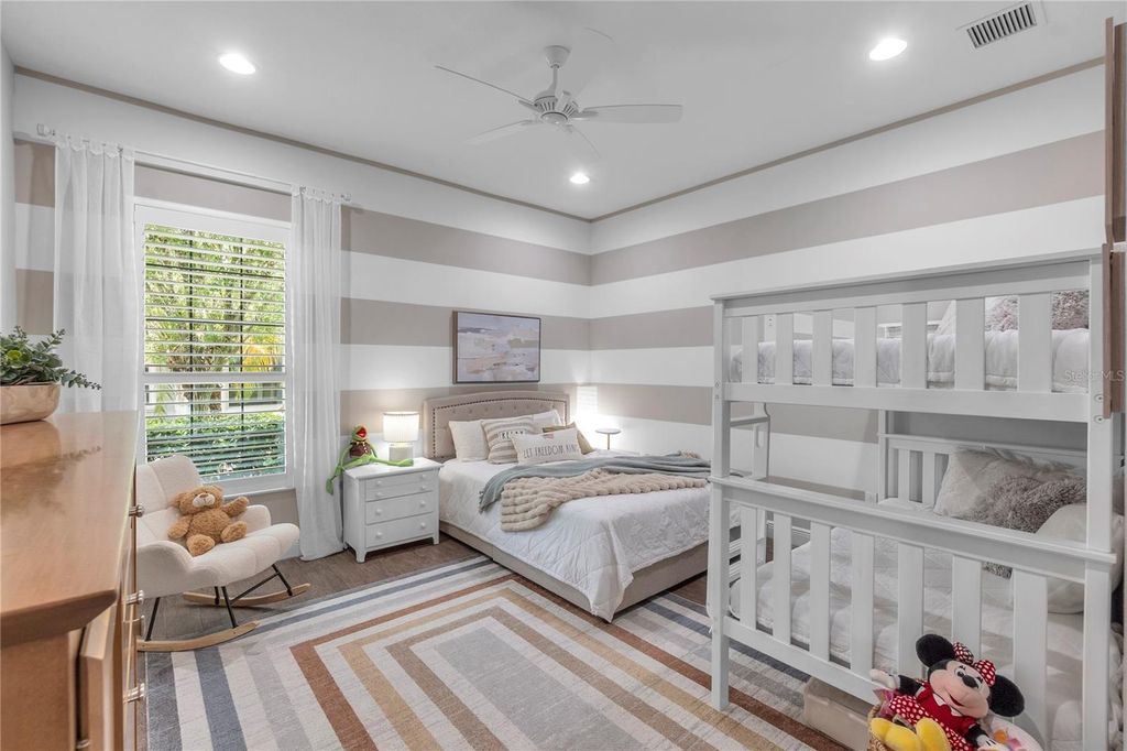 Image 49 of property listing at 15402 CASTLE PARK TERRACE, Bradenton, FL 34202