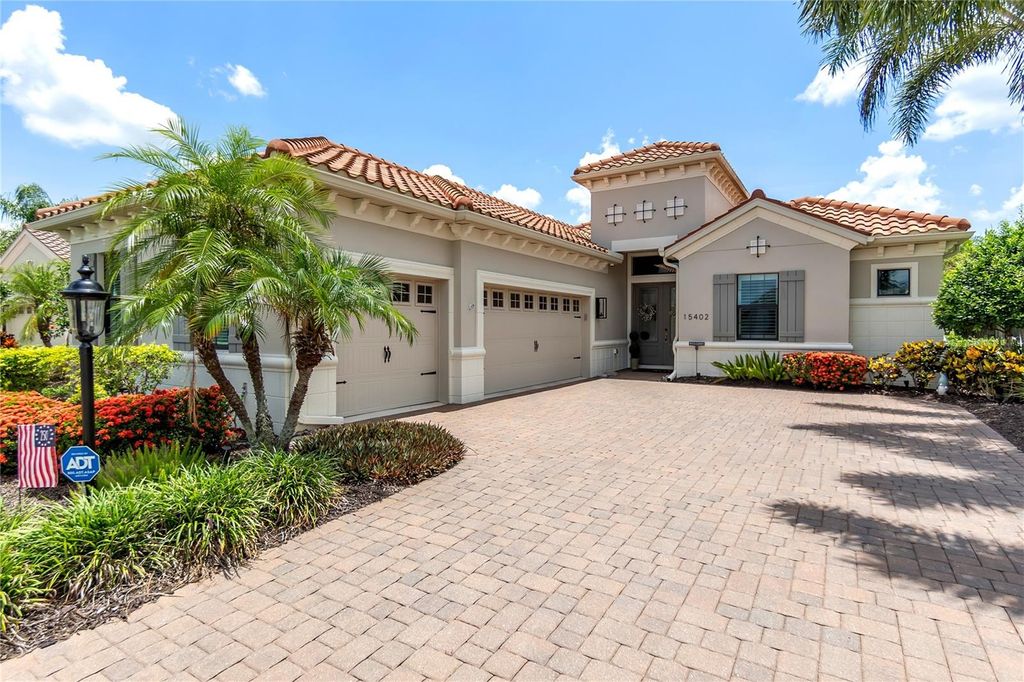 Image 6 of property listing at 15402 CASTLE PARK TERRACE, Bradenton, FL 34202