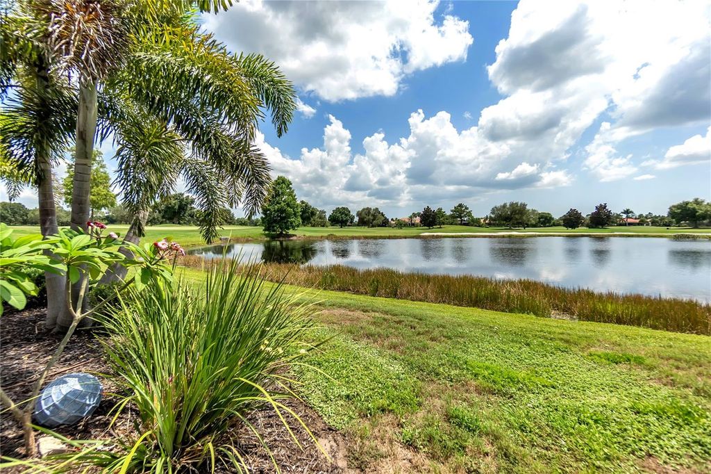 Image 54 of property listing at 15402 CASTLE PARK TERRACE, Bradenton, FL 34202