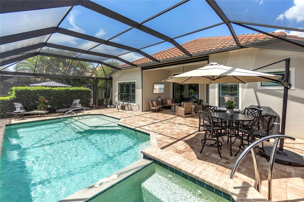 Image 55 of property listing at 15402 CASTLE PARK TERRACE, Bradenton, FL 34202