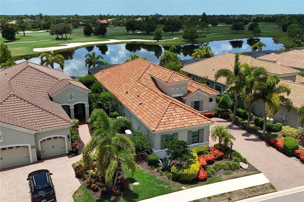 Image 57 of property listing at 15402 CASTLE PARK TERRACE, Bradenton, FL 34202
