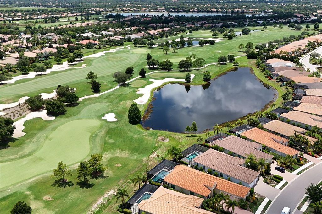 Image 59 of property listing at 15402 CASTLE PARK TERRACE, Bradenton, FL 34202
