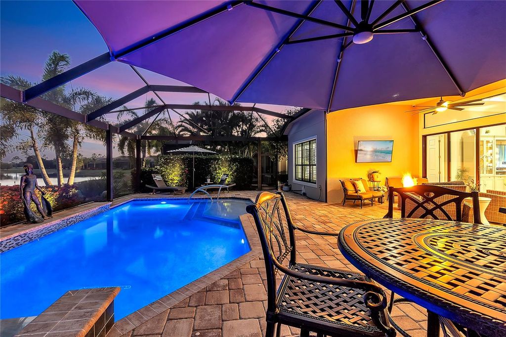 Image 68 of property listing at 15402 CASTLE PARK TERRACE, Bradenton, FL 34202