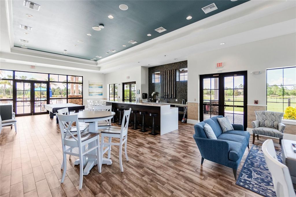 Image 89 of property listing at 15402 CASTLE PARK TERRACE, Bradenton, FL 34202