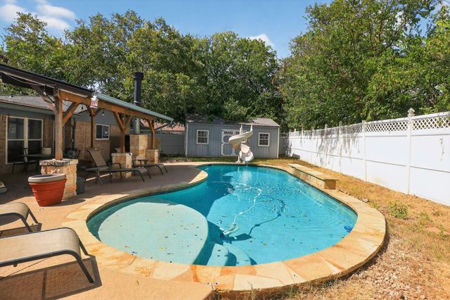 504 Virginia DR, Round Rock, TX 78664