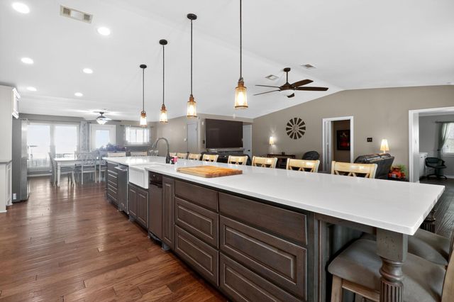 504 Virginia DR, Round Rock, TX 78664