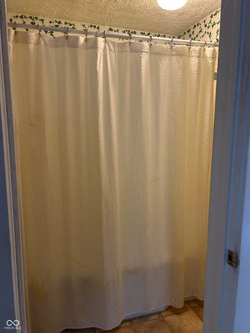 413 W York Street, Rockville, IN 47872