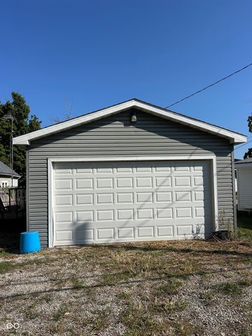 413 W York Street, Rockville, IN 47872