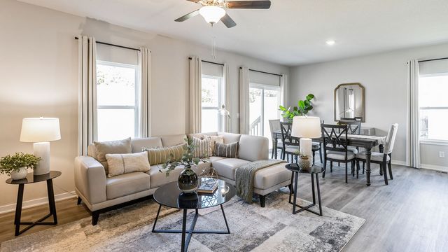 1009 Hillside Place, Polk City, IA 50226