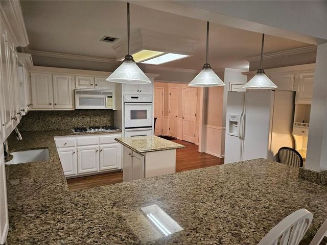 2982 Moorings Parkway SW, Snellville, GA 30039