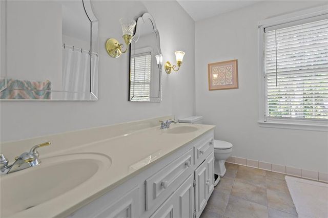 2982 Moorings Parkway SW, Snellville, GA 30039