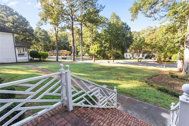 2982 Moorings Parkway SW, Snellville, GA 30039