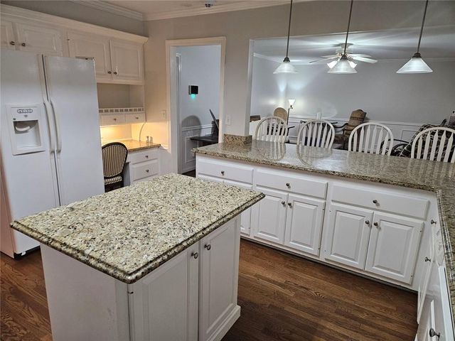 2982 Moorings Parkway SW, Snellville, GA 30039