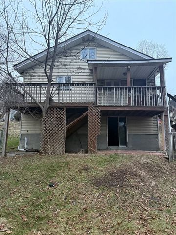 128 Pointview Rd, Brentwood, PA 15227